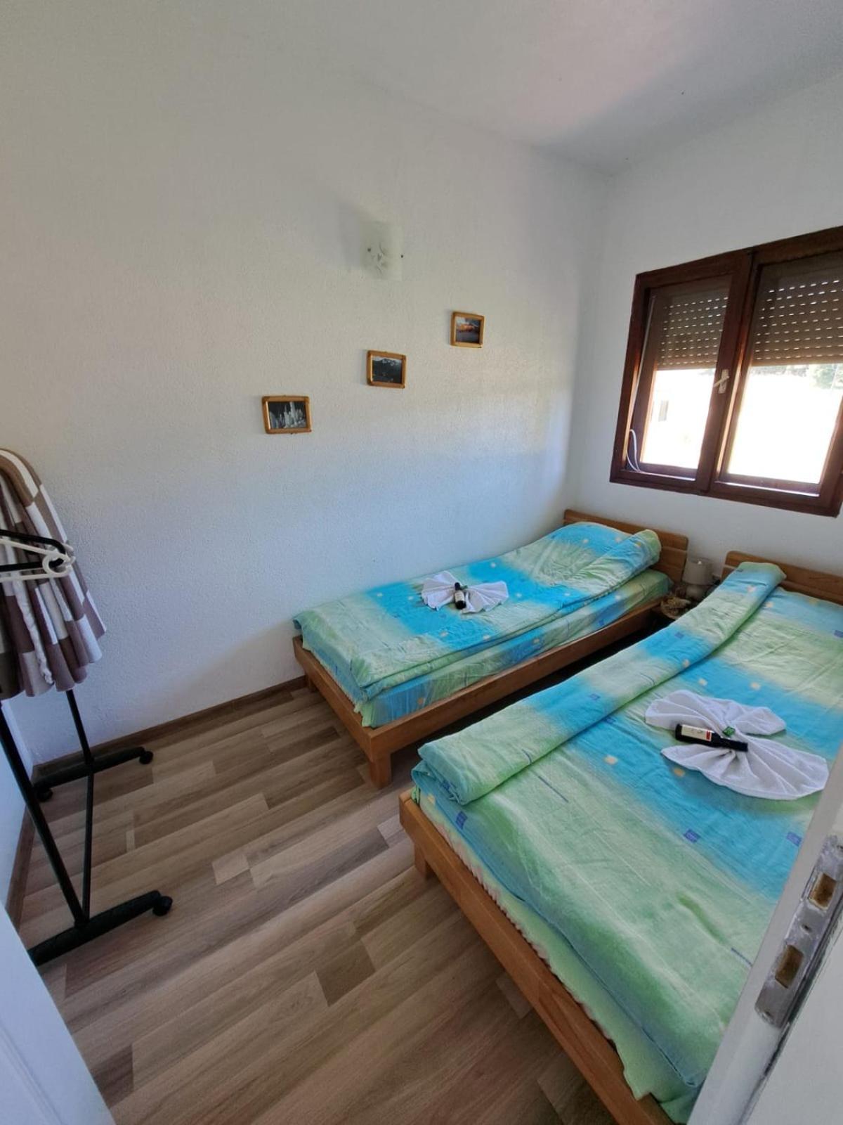 Eco Village Podgora Household Kaljevic Zabljak  Ngoại thất bức ảnh