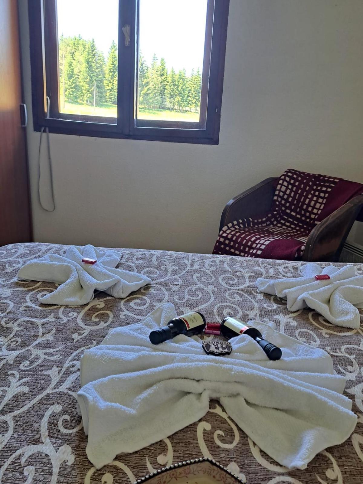 Eco Village Podgora Household Kaljevic Zabljak  Ngoại thất bức ảnh